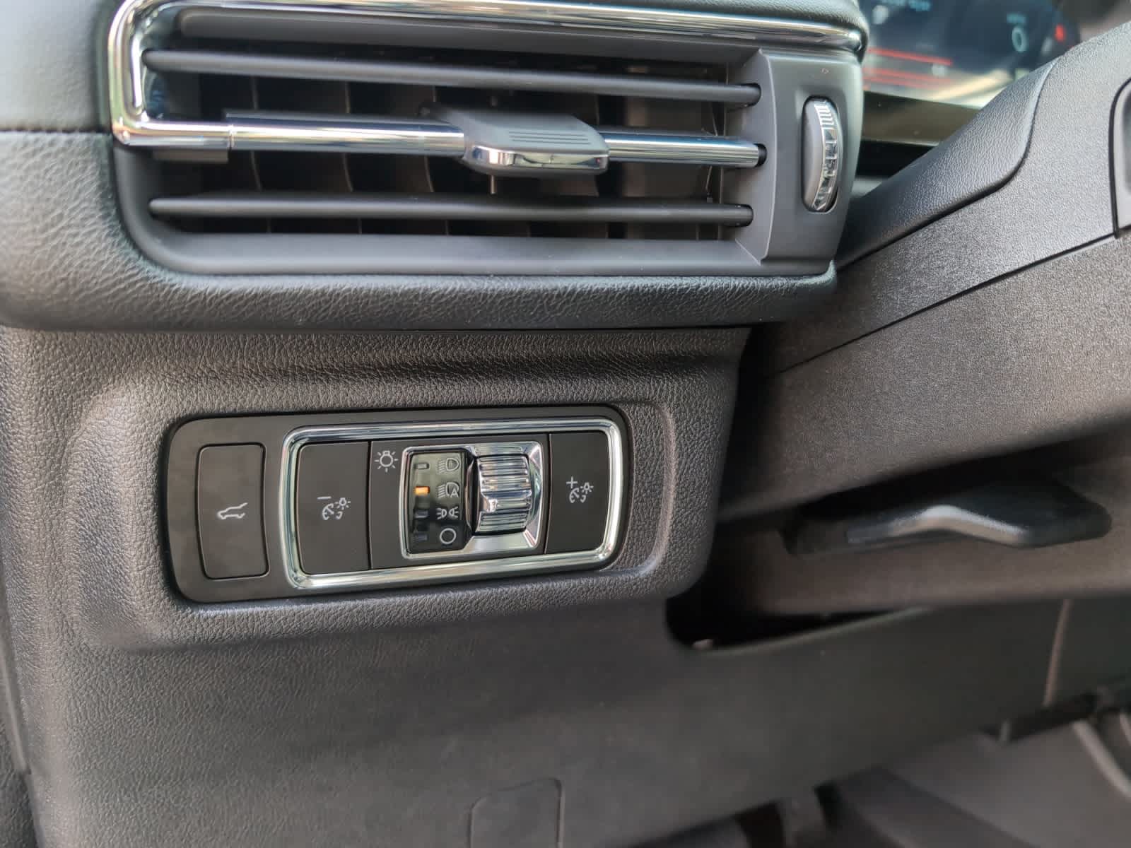 used 2023 Lincoln Corsair car, priced at $29,298