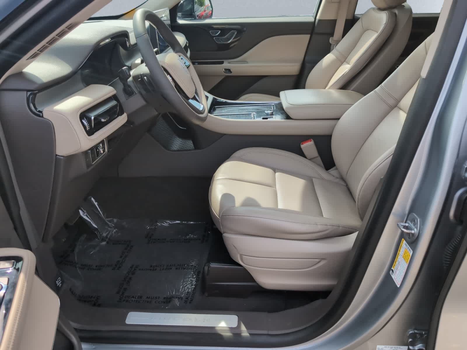 used 2023 Lincoln Aviator car, priced at $33,998