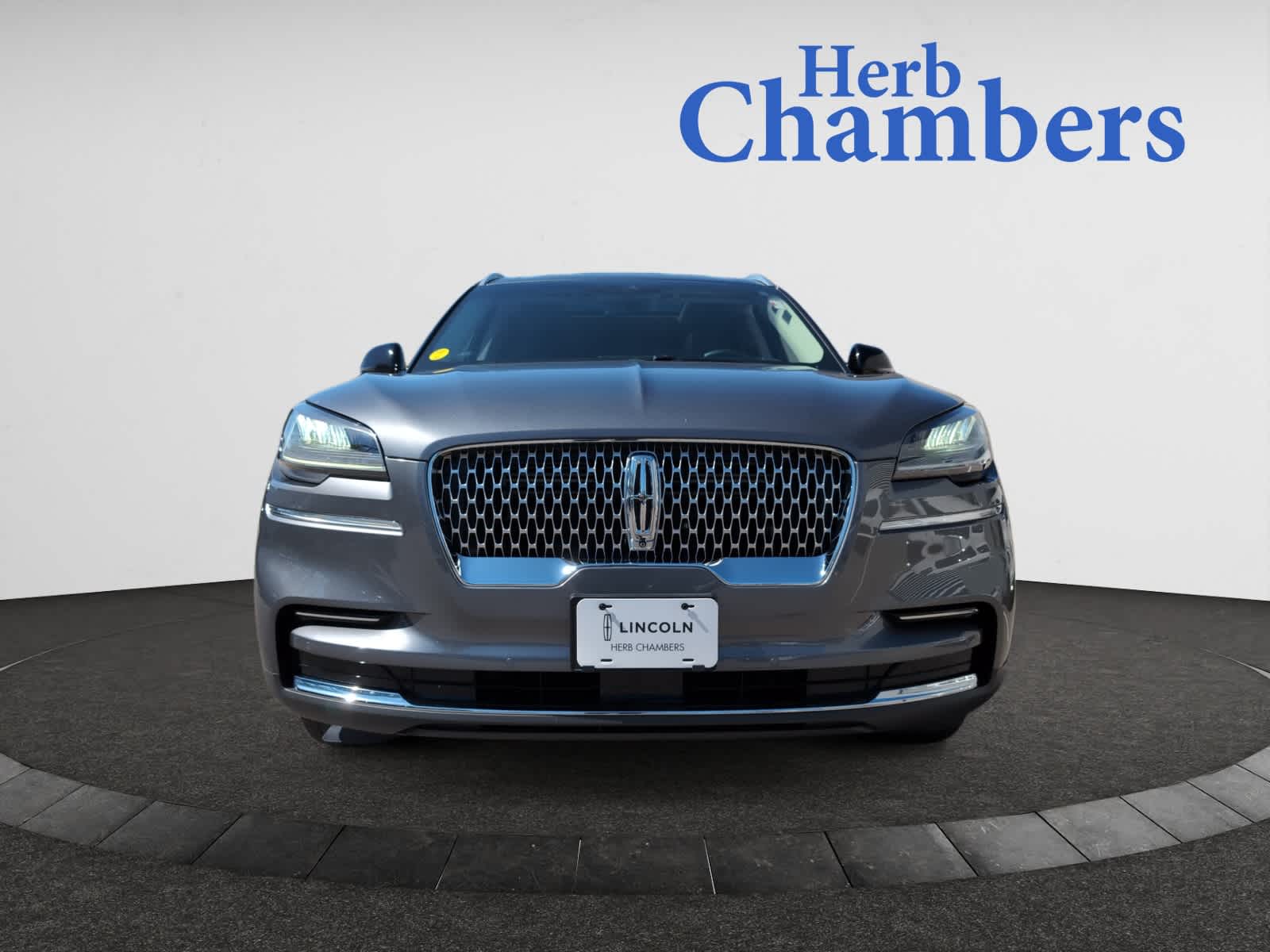 2023 Lincoln Aviator Reserve photo 2
