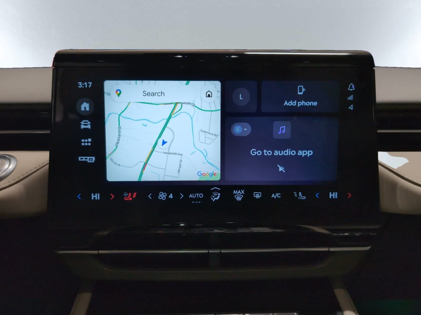 used 2024 Lincoln Nautilus car, priced at $50,998