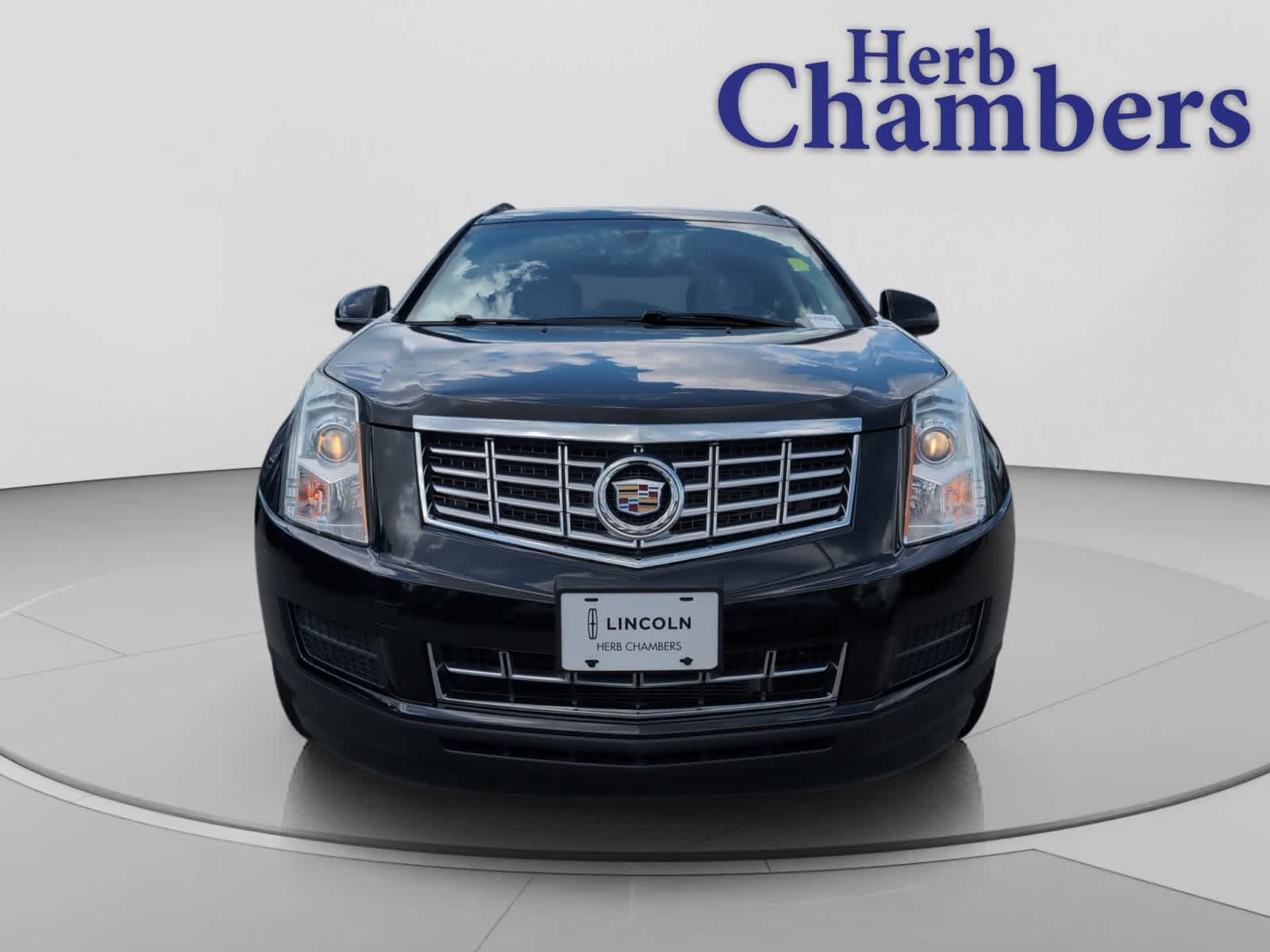Used 2014 Cadillac SRX Base with VIN 3GYFNAE39ES660522 for sale in Norwood, MA