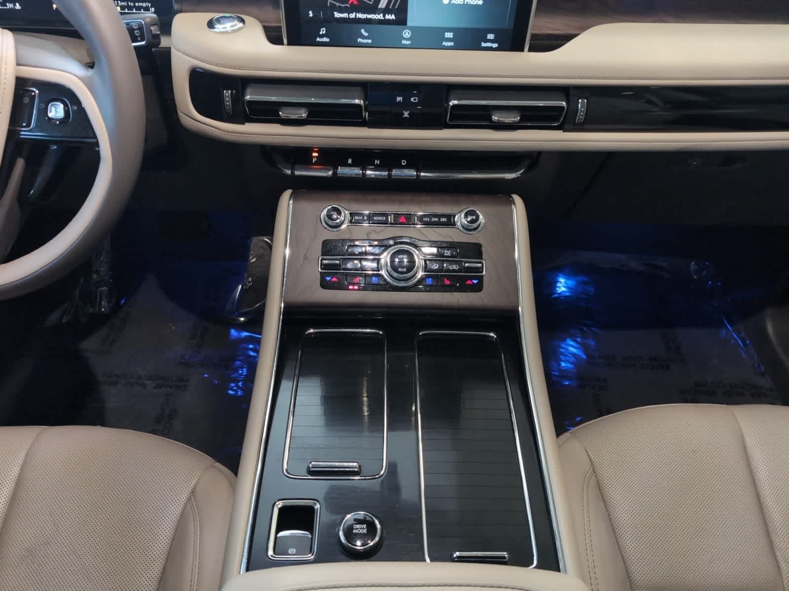 used 2023 Lincoln Aviator car, priced at $46,998