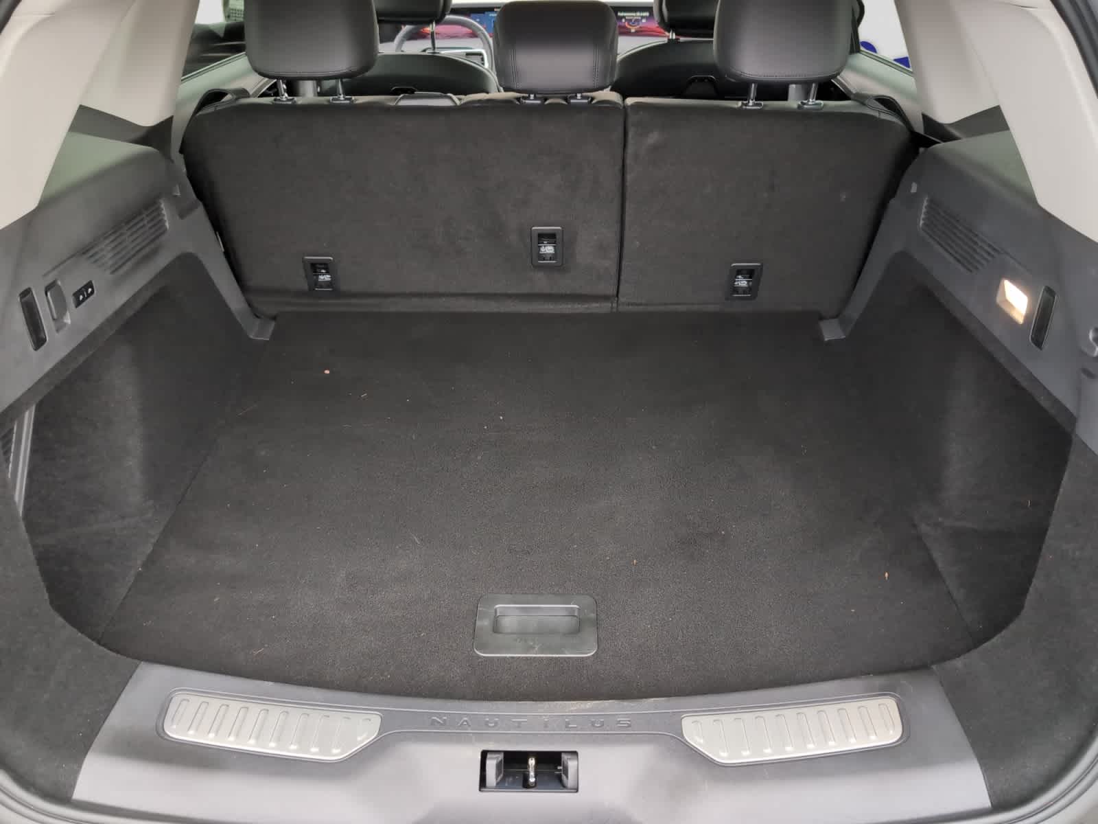 used 2026 Lincoln Nautilus car, priced at $54,744
