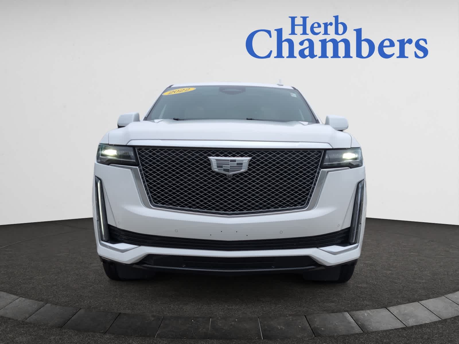 2022 Cadillac Escalade ESV Premium Luxury photo 2