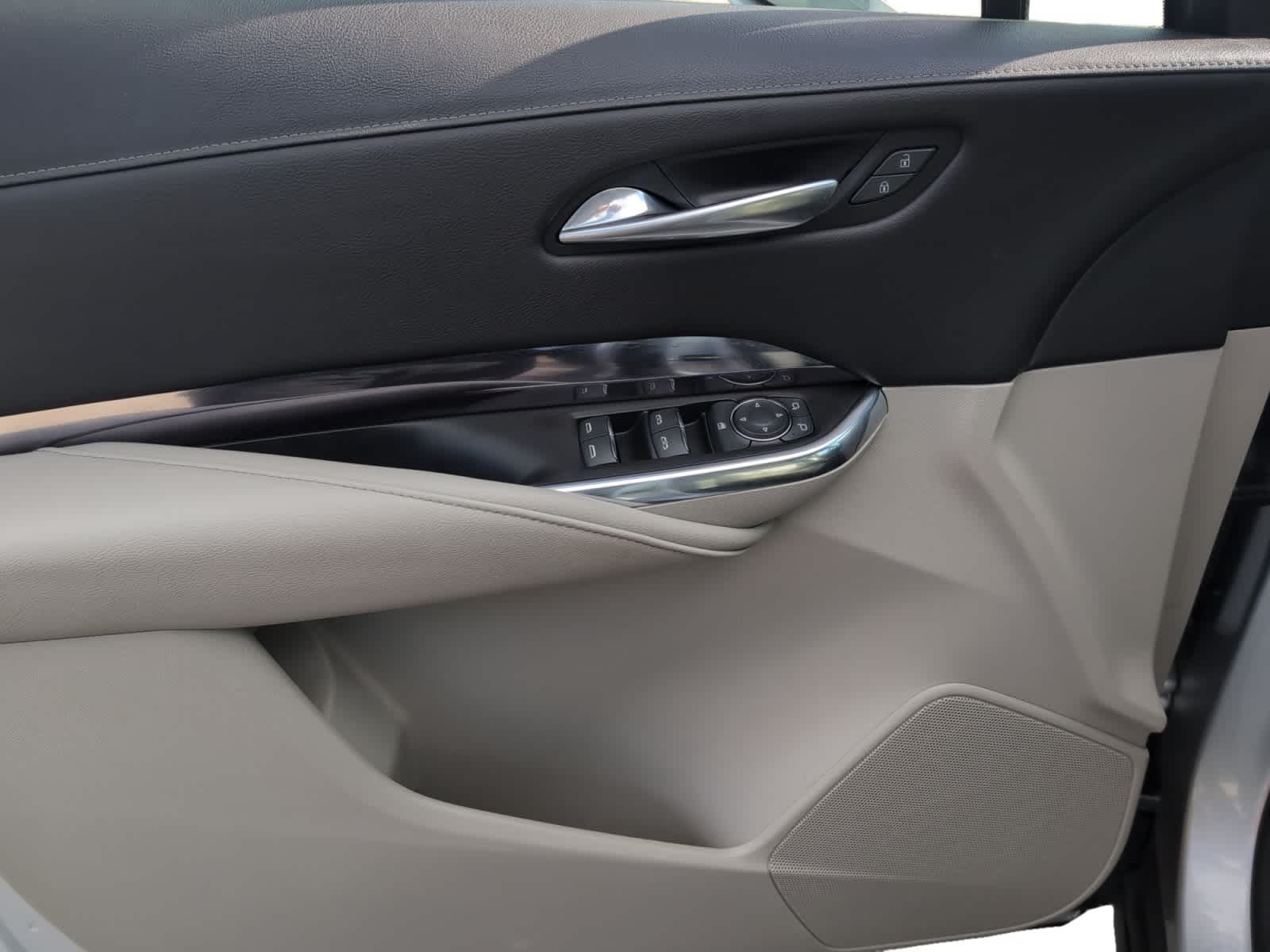 used 2019 Cadillac XT4 car, priced at $18,298