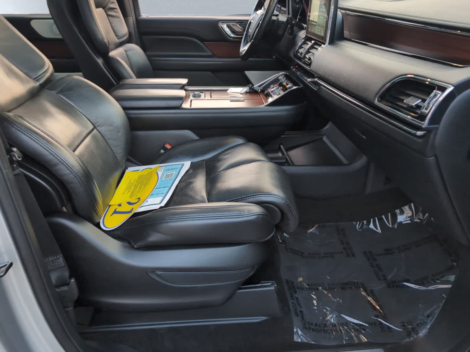 used 2021 Lincoln Navigator car, priced at $45,998