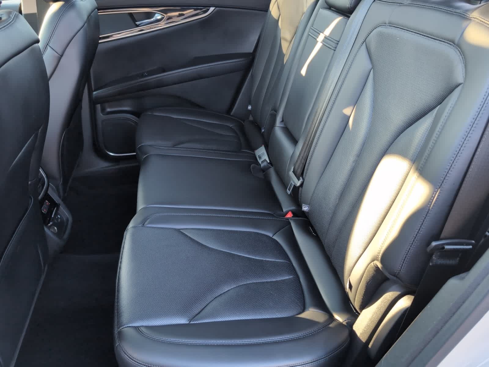 used 2022 Lincoln Nautilus car, priced at $26,998