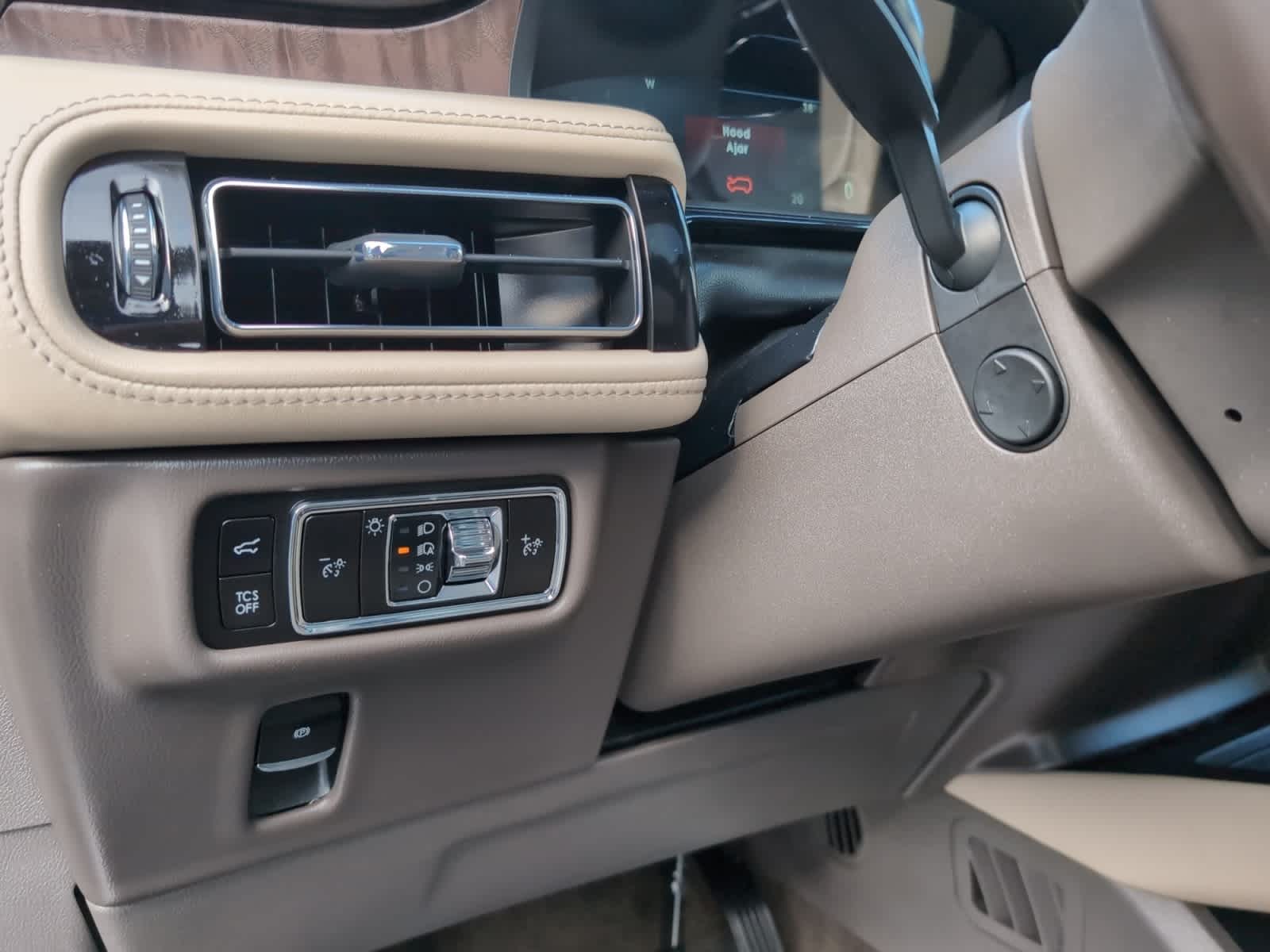 used 2023 Lincoln Nautilus car, priced at $32,998