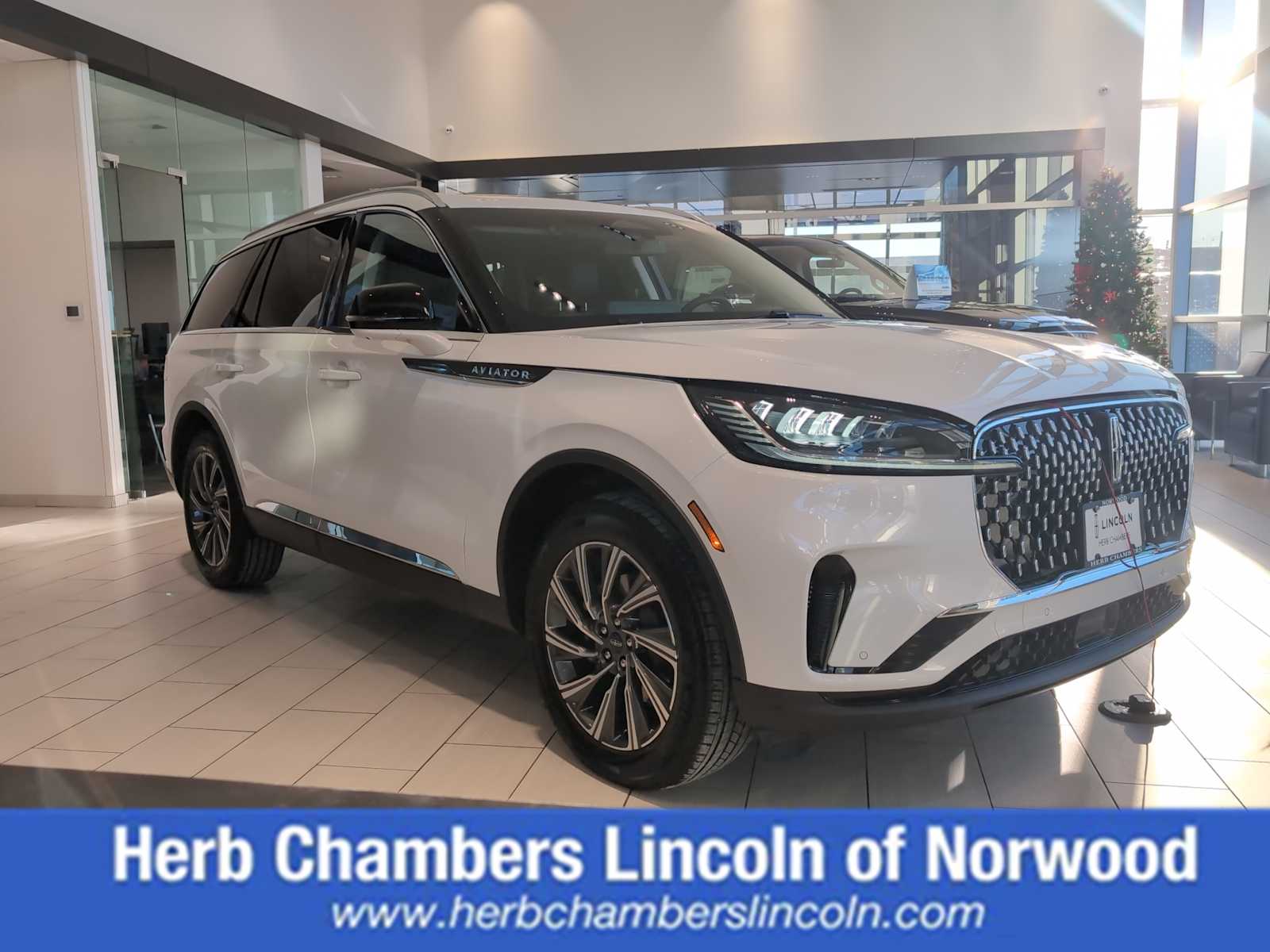 2025 Lincoln Aviator Premiere's photo