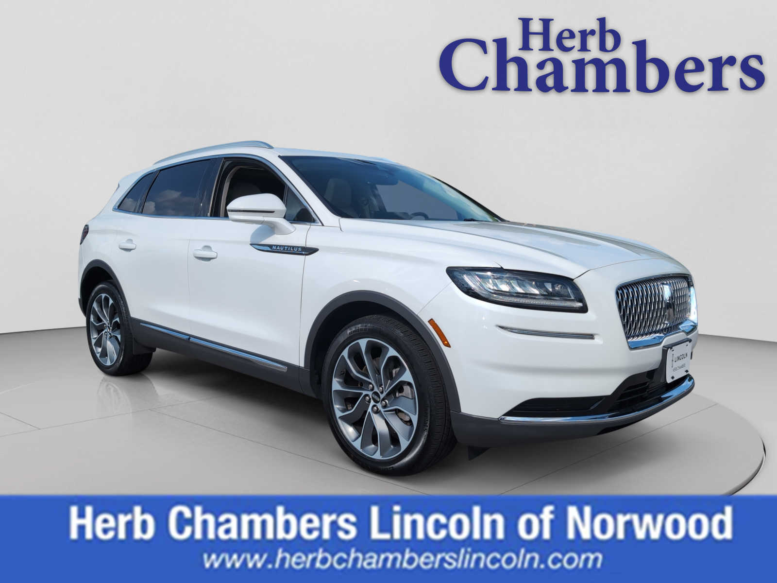 used 2023 Lincoln Nautilus car, priced at $37,498