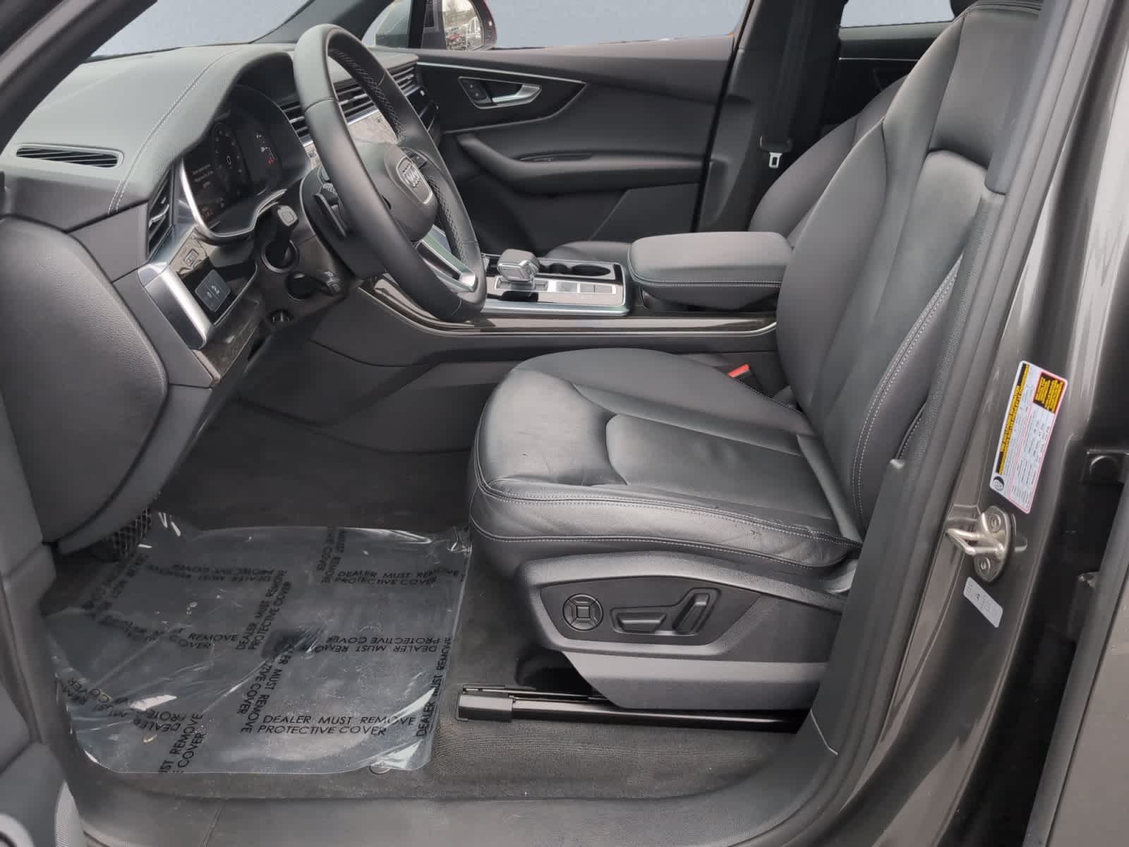 used 2025 Audi Q7 car, priced at $51,498