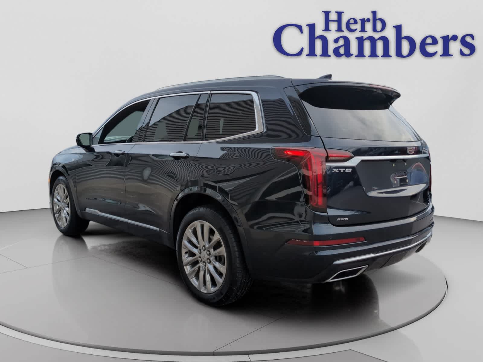 used 2021 Cadillac XT6 car, priced at $29,899