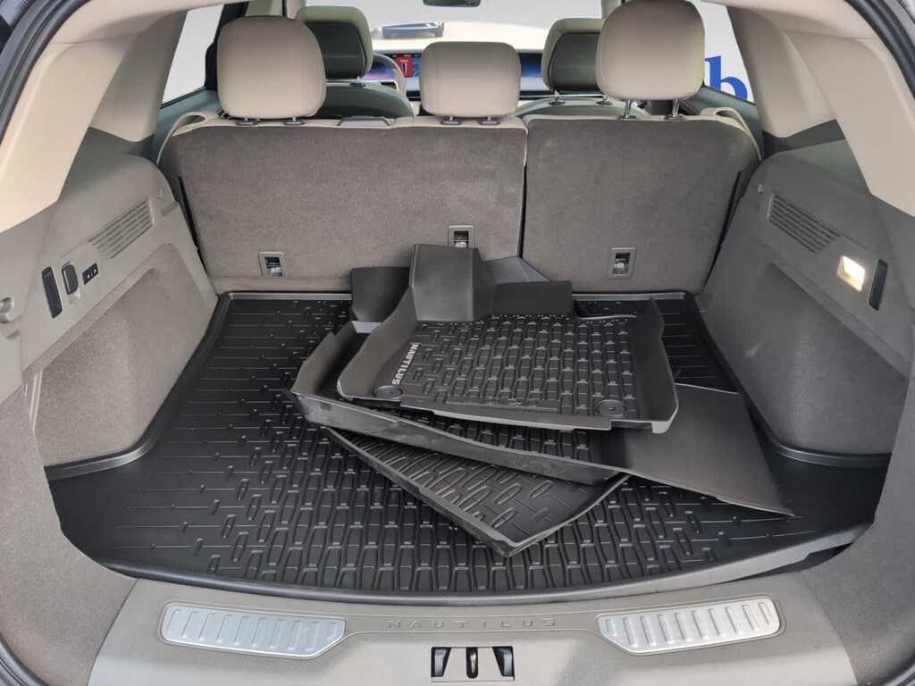 Used 2025 Lincoln Nautilus Premiere SUV