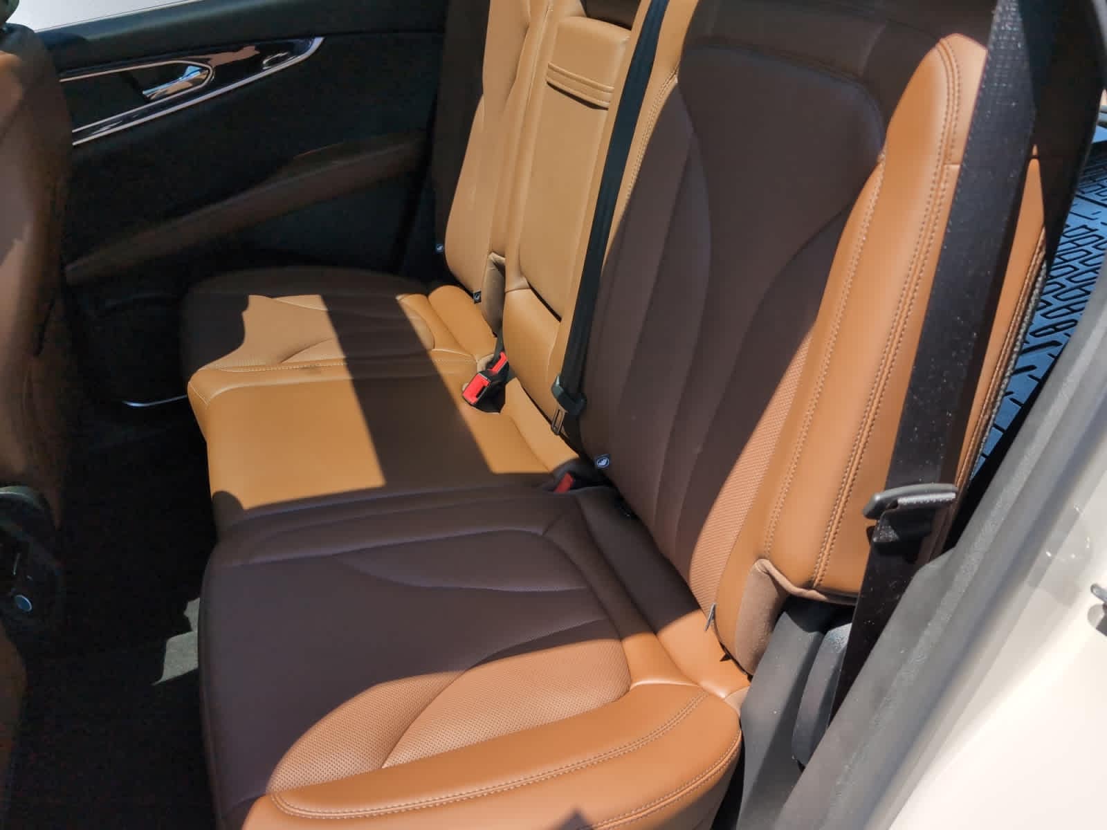 used 2023 Lincoln Nautilus car, priced at $35,998