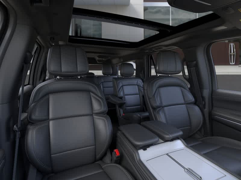 new 2026 Lincoln Navigator L car, priced at $113,115