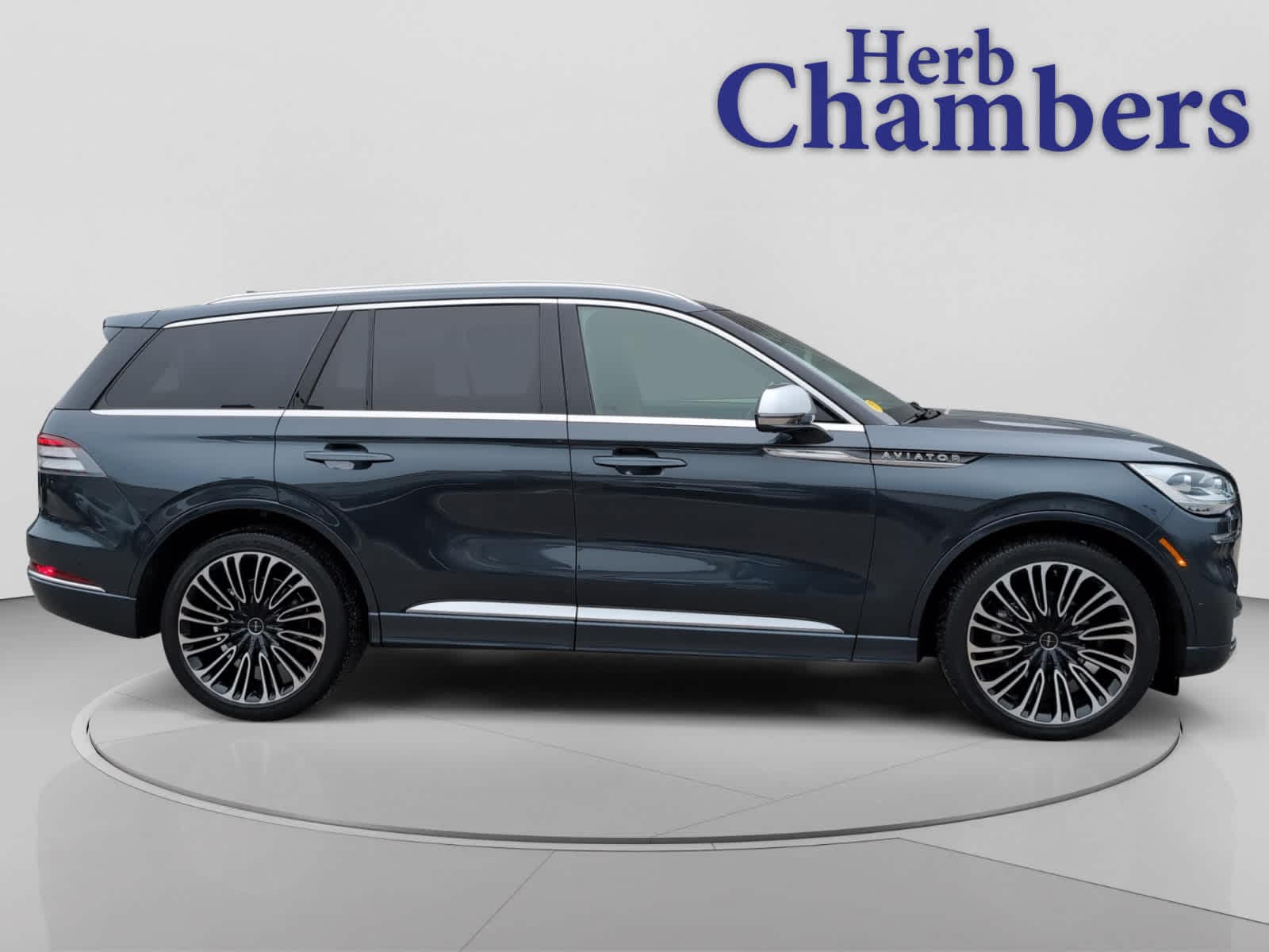 used 2020 Lincoln Aviator car, priced at $40,998