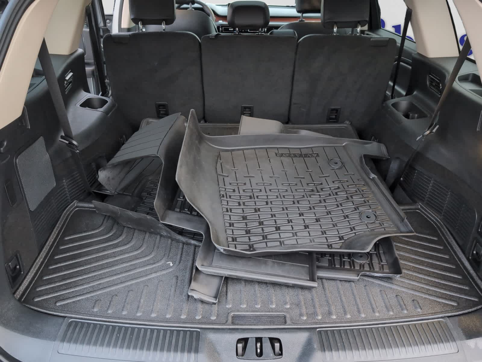 used 2023 Lincoln Aviator car, priced at $49,998