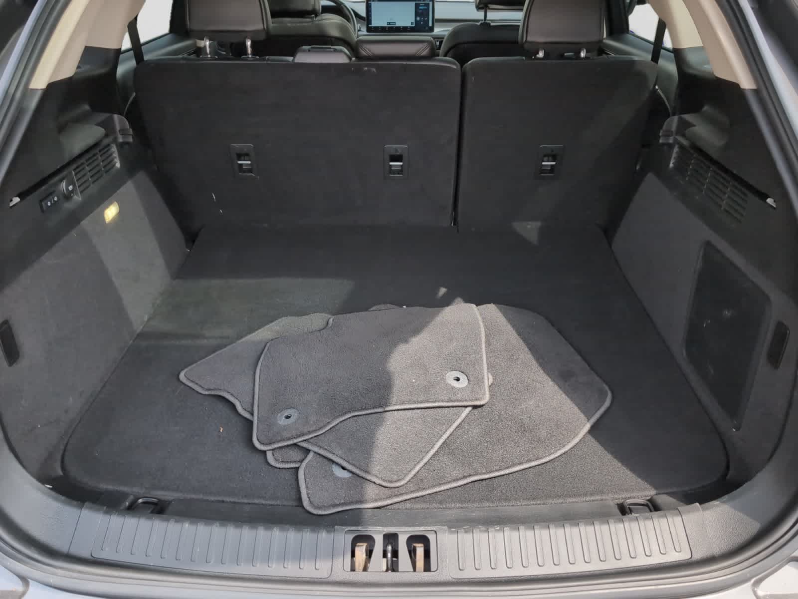 used 2022 Lincoln Nautilus car, priced at $31,898