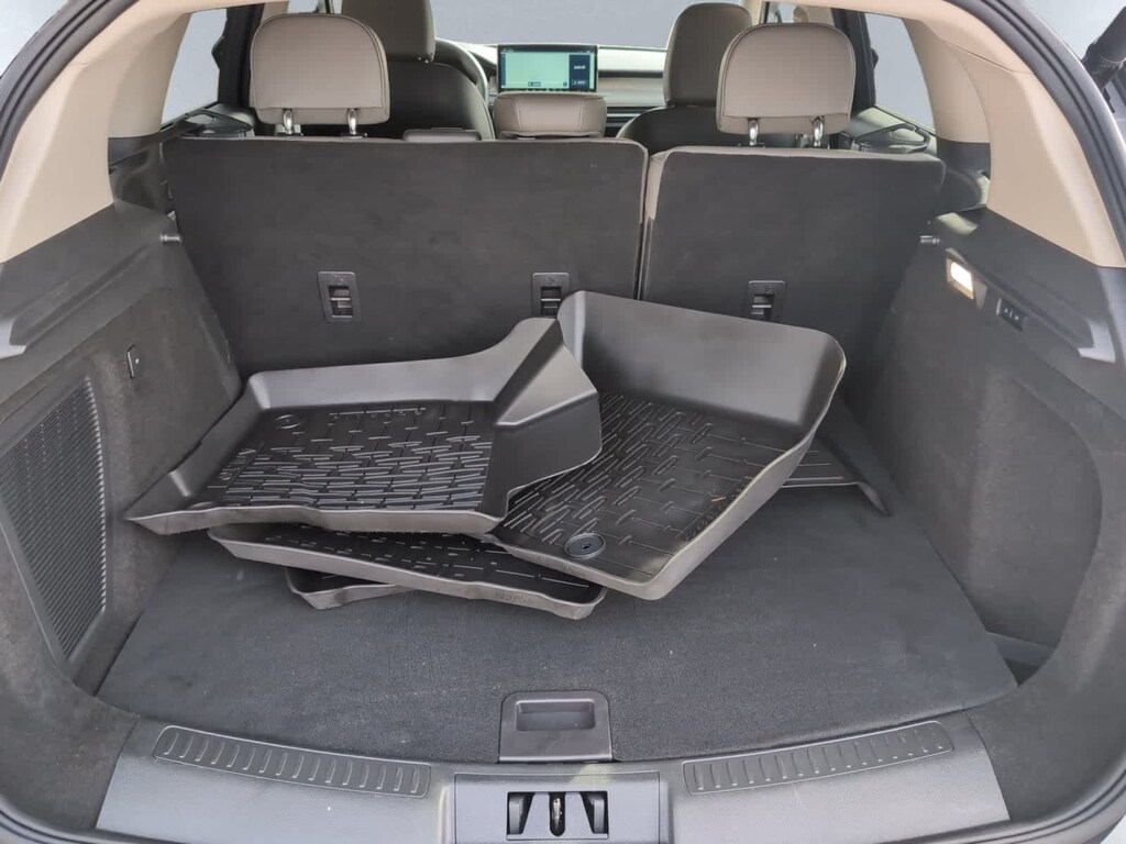 Used 2025 Lincoln Corsair Premiere SUV