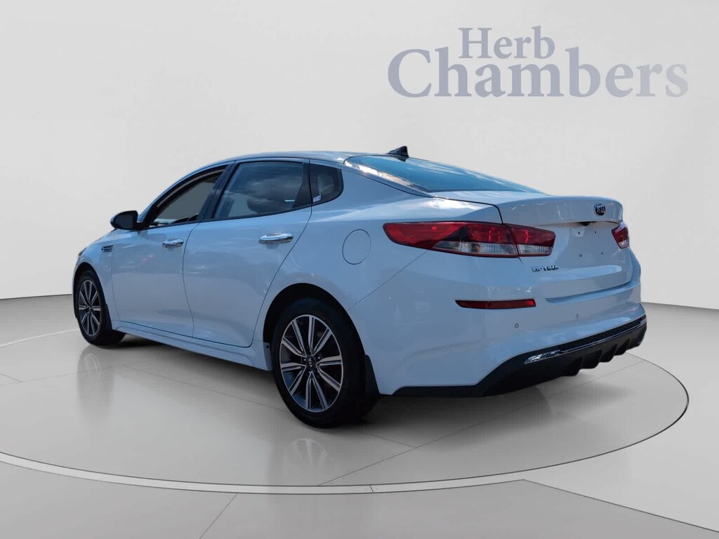 Used 2019 Kia Optima LX Sedan