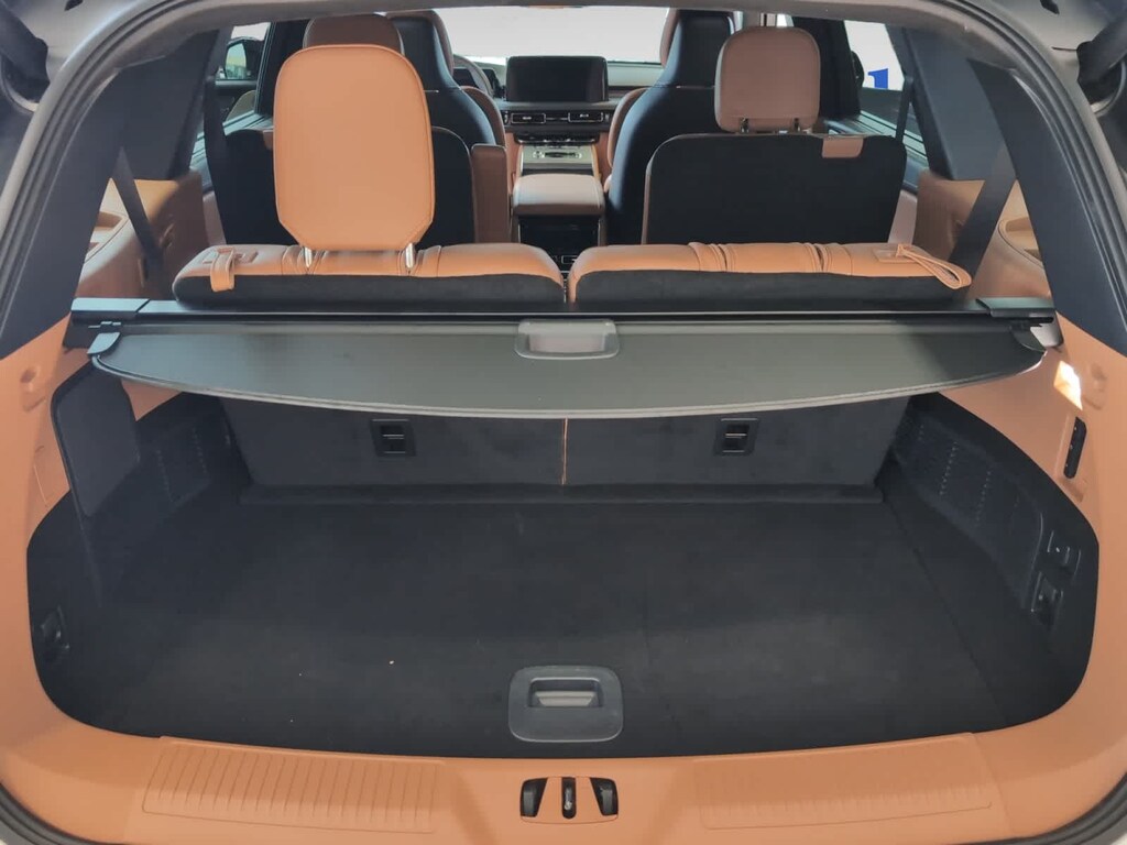 Used 2025 Lincoln Aviator Black Label SUV