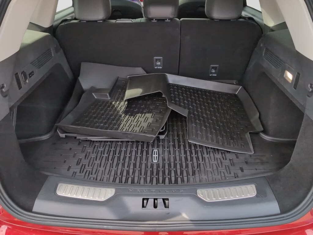 Used 2024 Lincoln Nautilus Premiere SUV