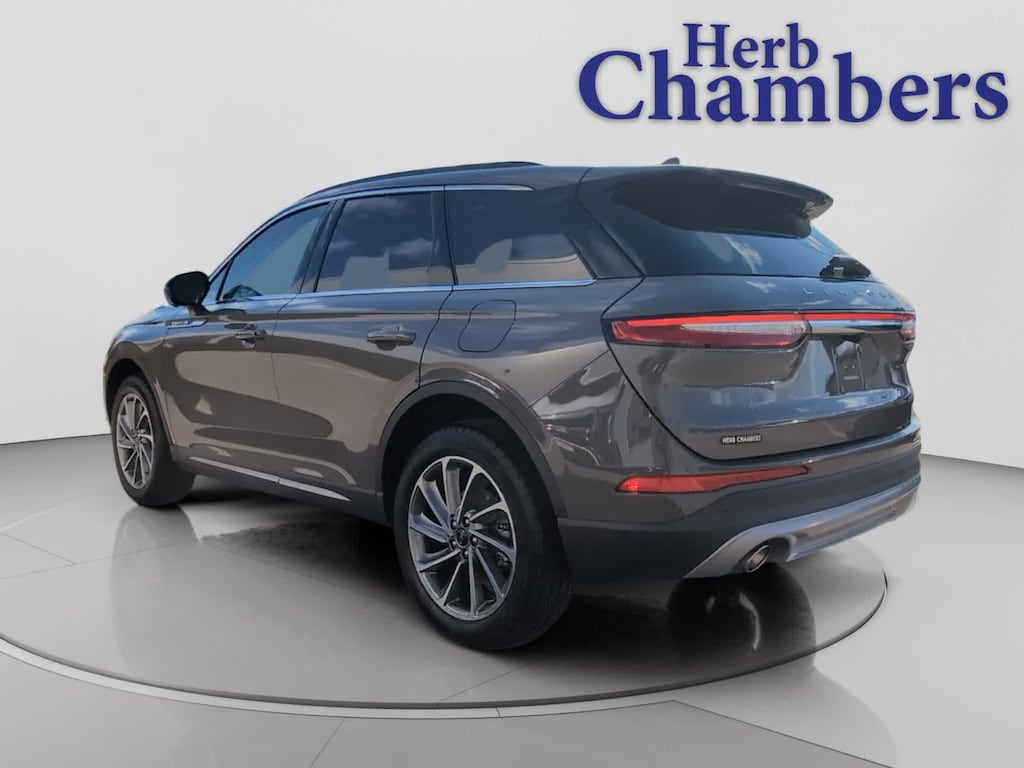 Used 2025 Lincoln Corsair Premiere SUV