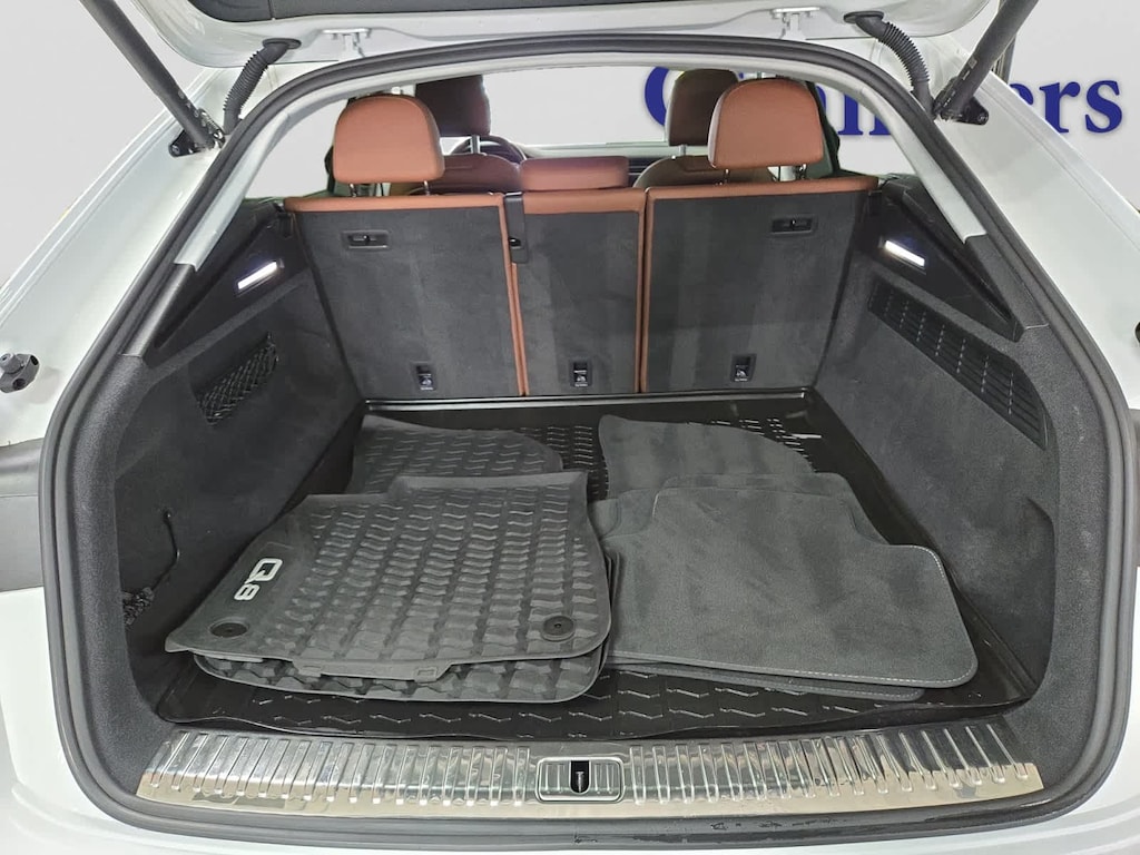 Used 2022 Audi Q8 Premium Plus SUV