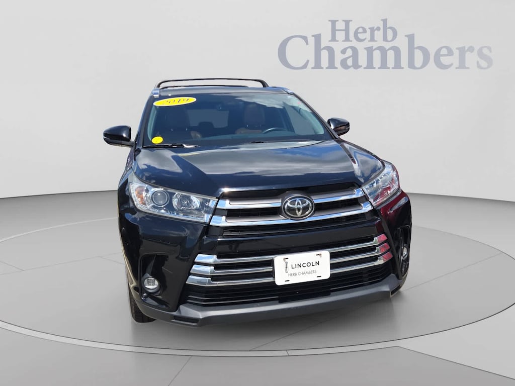 Used 2019 Toyota Highlander Limited SUV