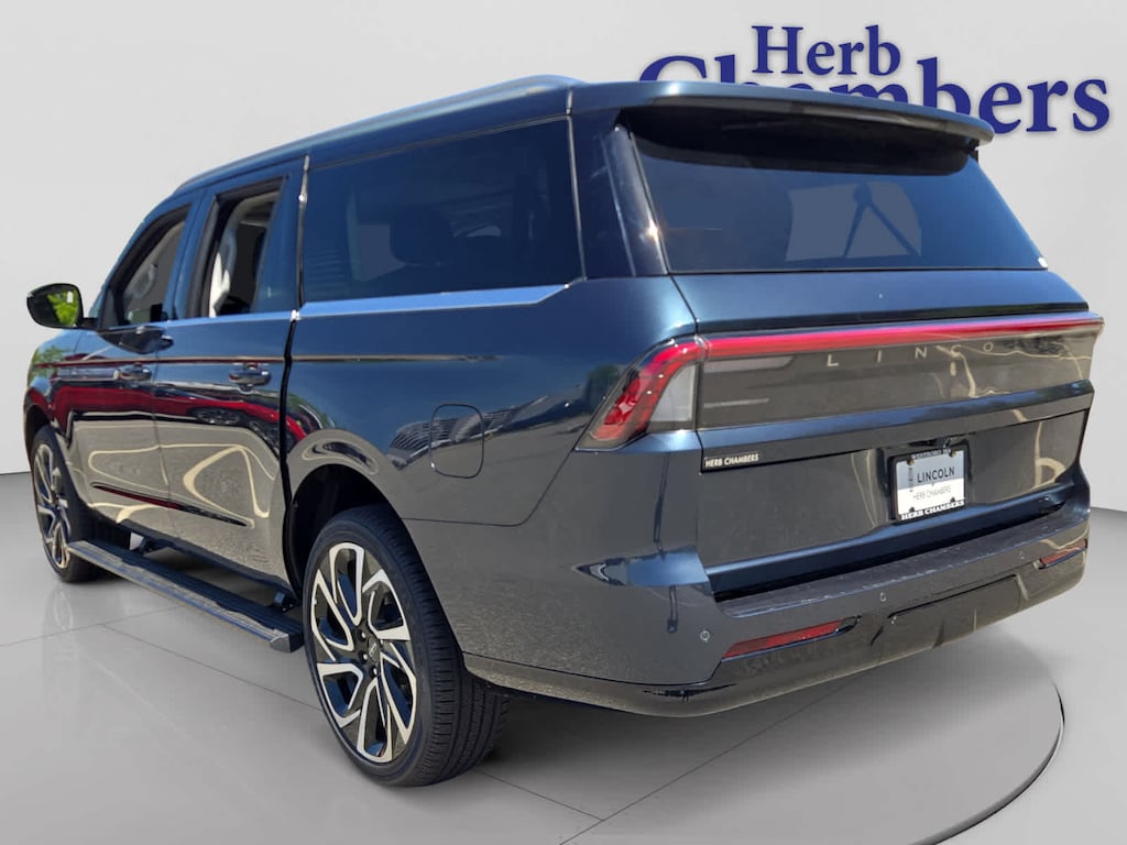 New 2026 Lincoln Navigator L Reserve SUV