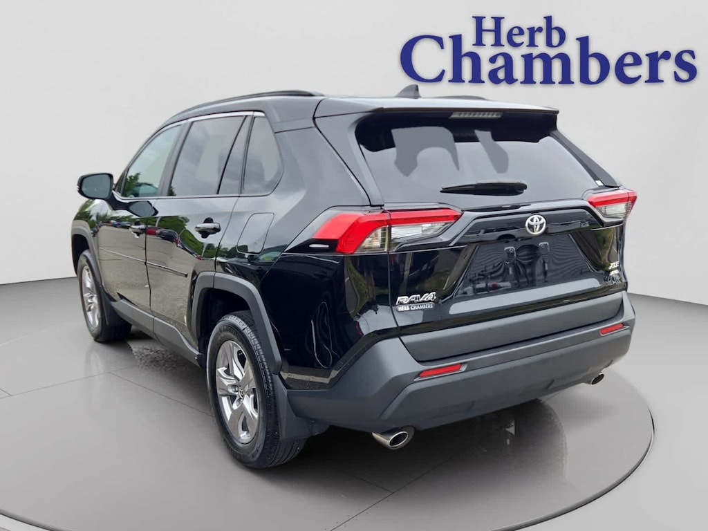 Used 2025 Toyota RAV4 XLE SUV