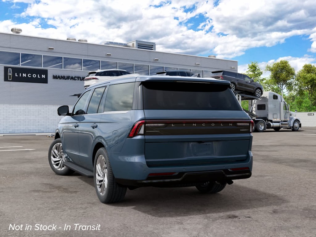 New 2027 Lincoln Navigator Premiere SUV