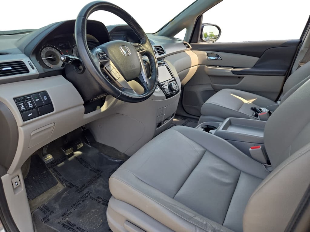 Used 2016 Honda Odyssey EX-L Van