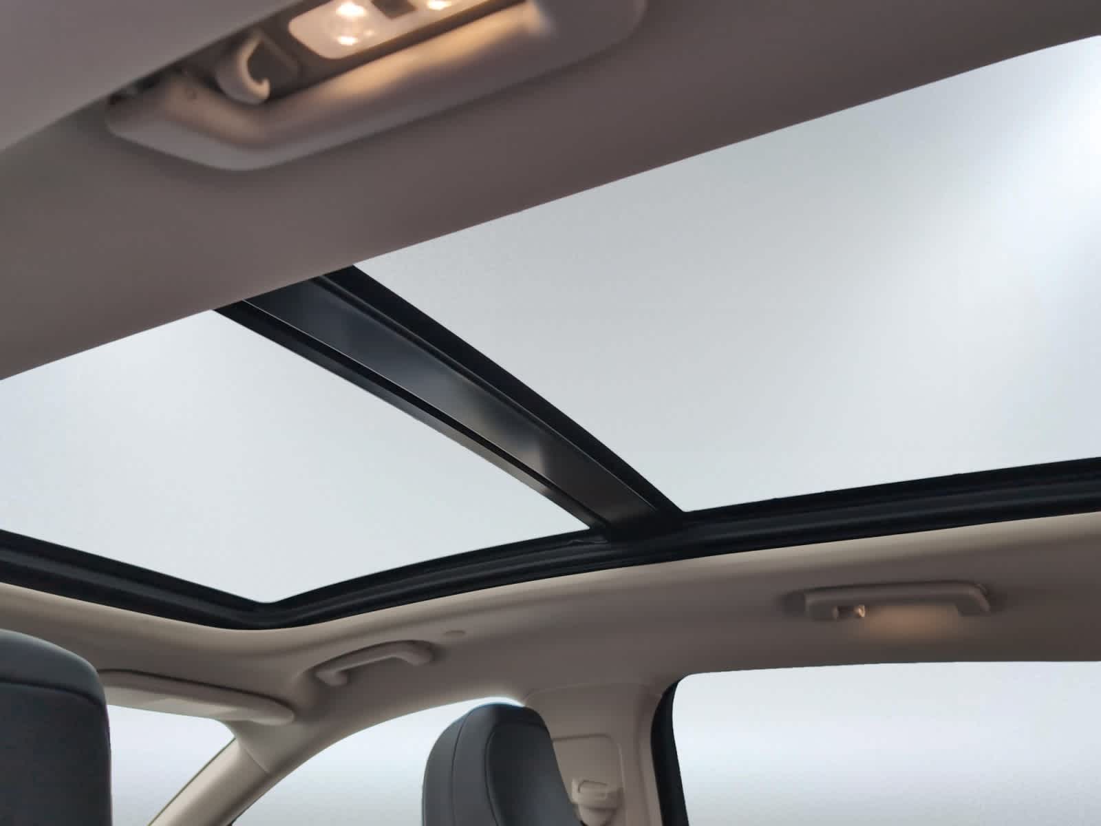 used 2022 Lincoln Nautilus car, priced at $34,598