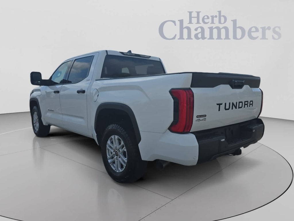 Used 2022 Toyota Tundra SR5 Crewmax 5.5 Bed (GS) Truck