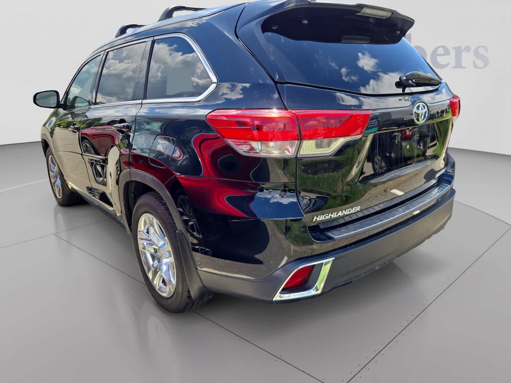 Used 2019 Toyota Highlander Limited SUV