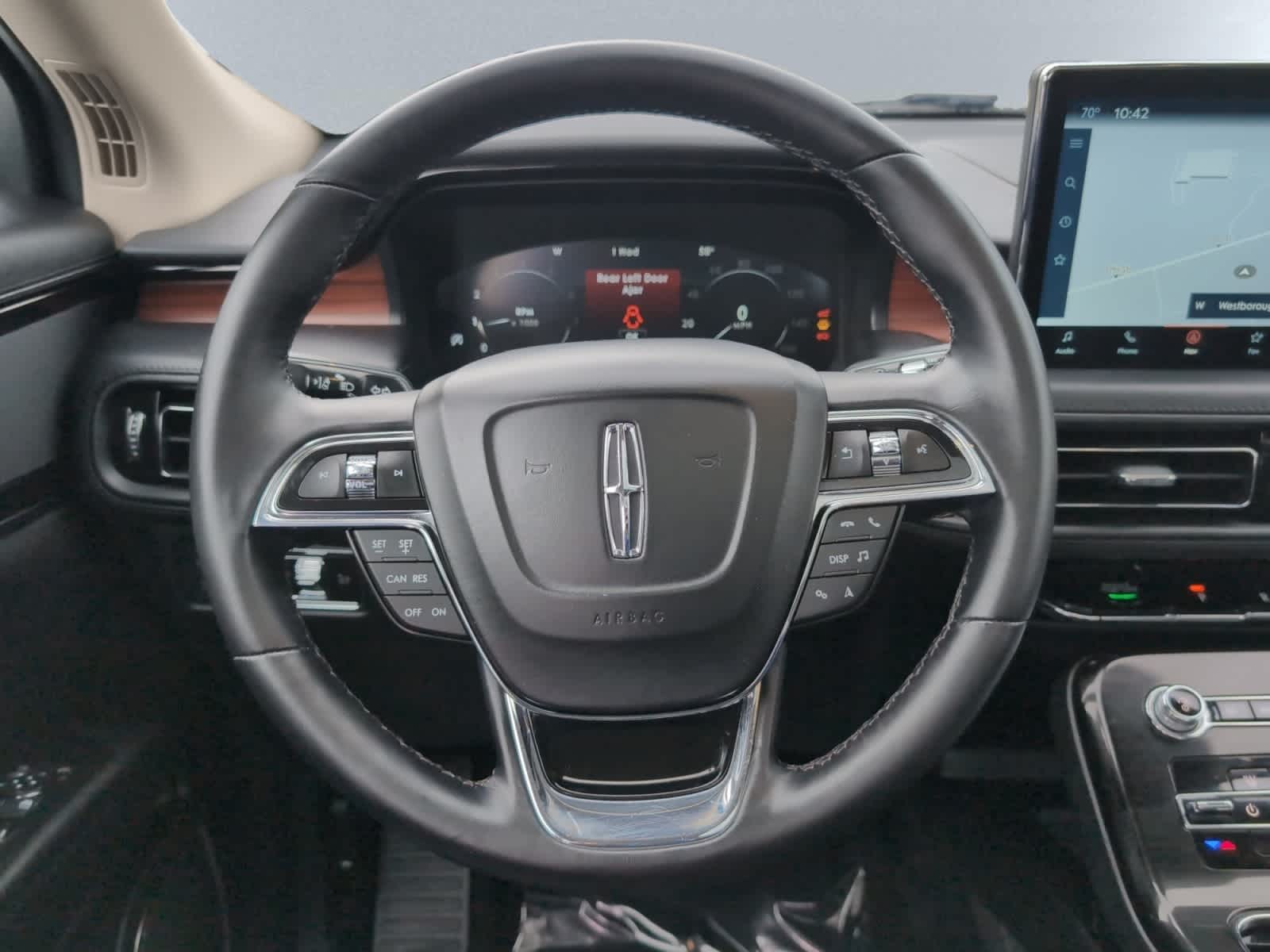 used 2022 Lincoln Nautilus car, priced at $34,598