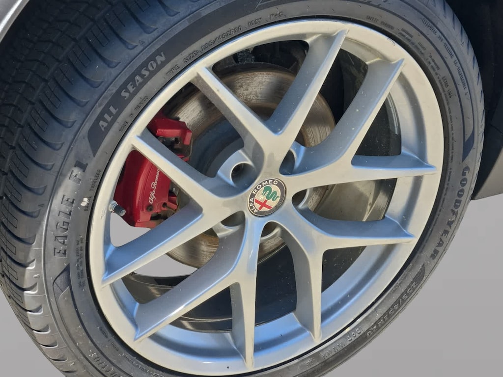 Used 2019 Alfa Romeo Stelvio Ti Lusso SUV