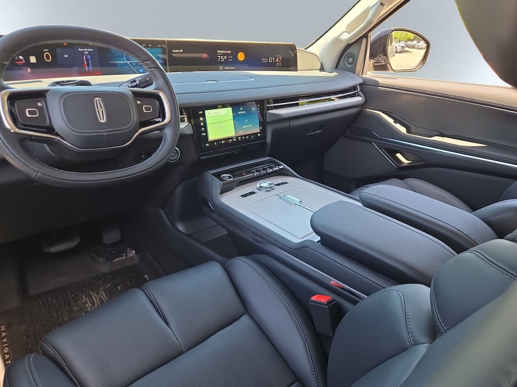 New 2026 Lincoln Navigator L Reserve SUV