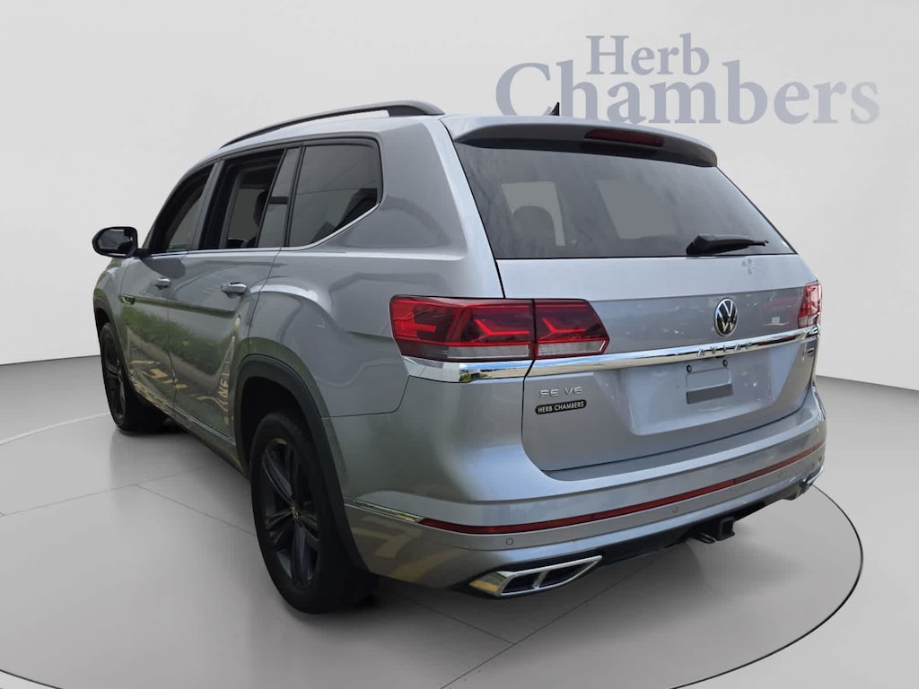 Used 2021 Volkswagen Atlas 3.6L V6 SE w/Technology R-Line SUV