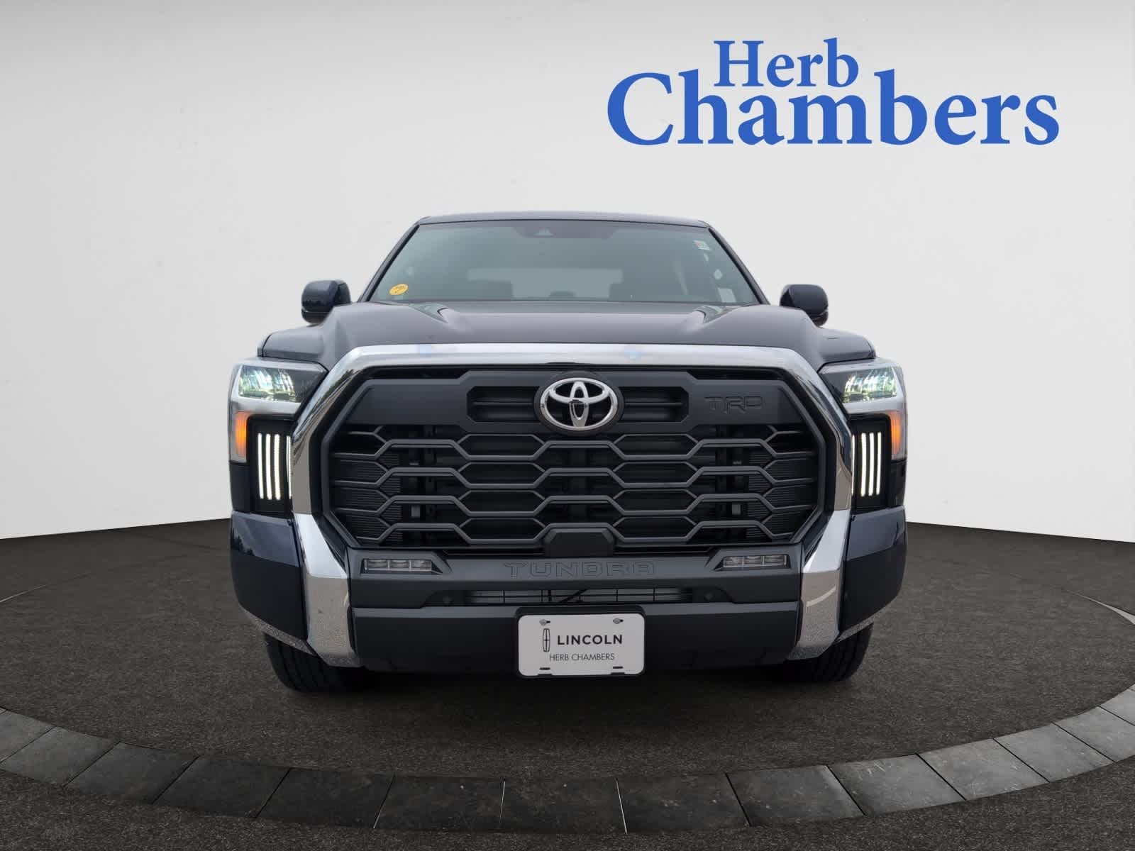 2026 Toyota Tundra SR5 CrewMax photo 2