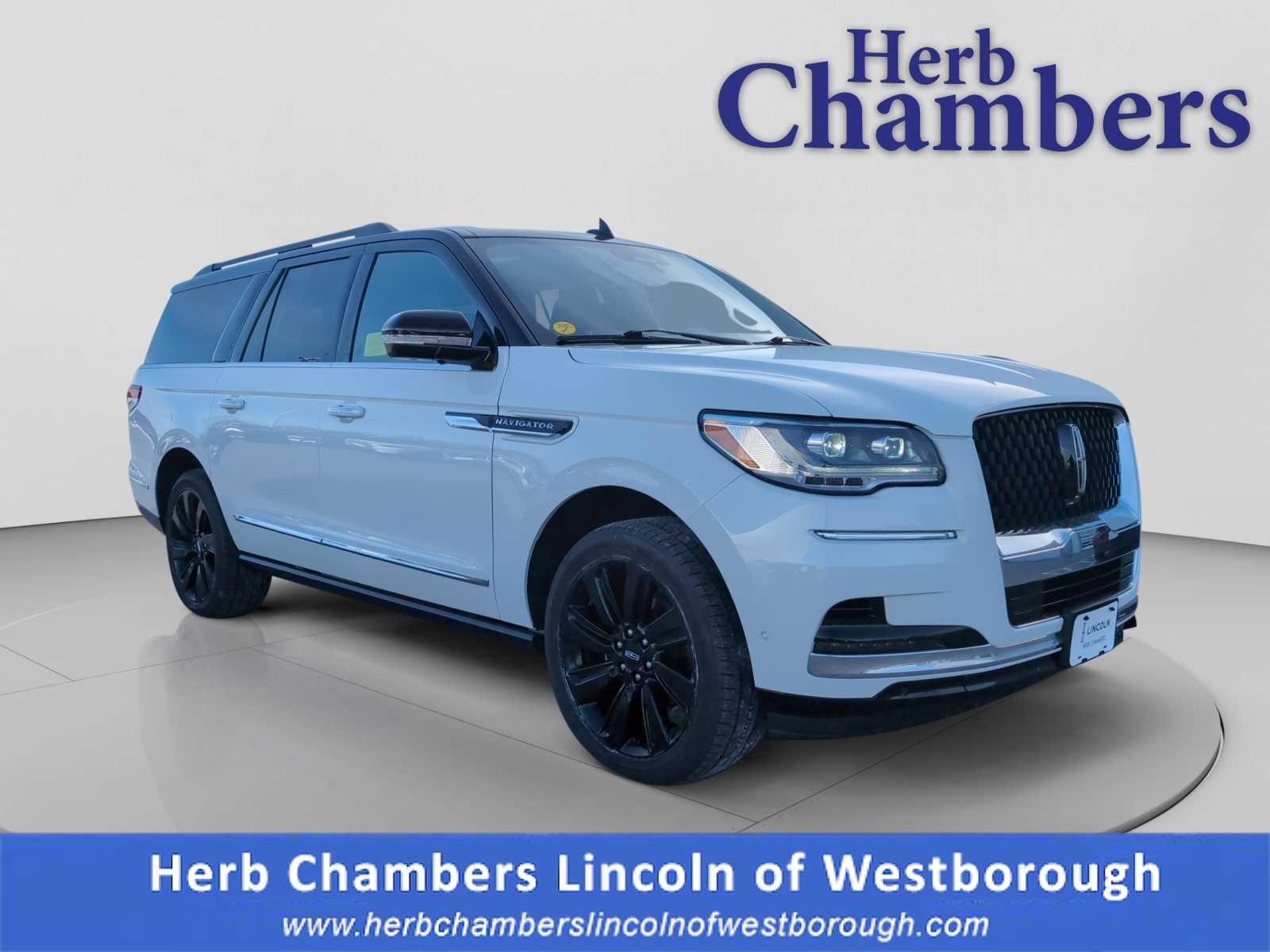 2023 Lincoln Navigator Black Label L's photo
