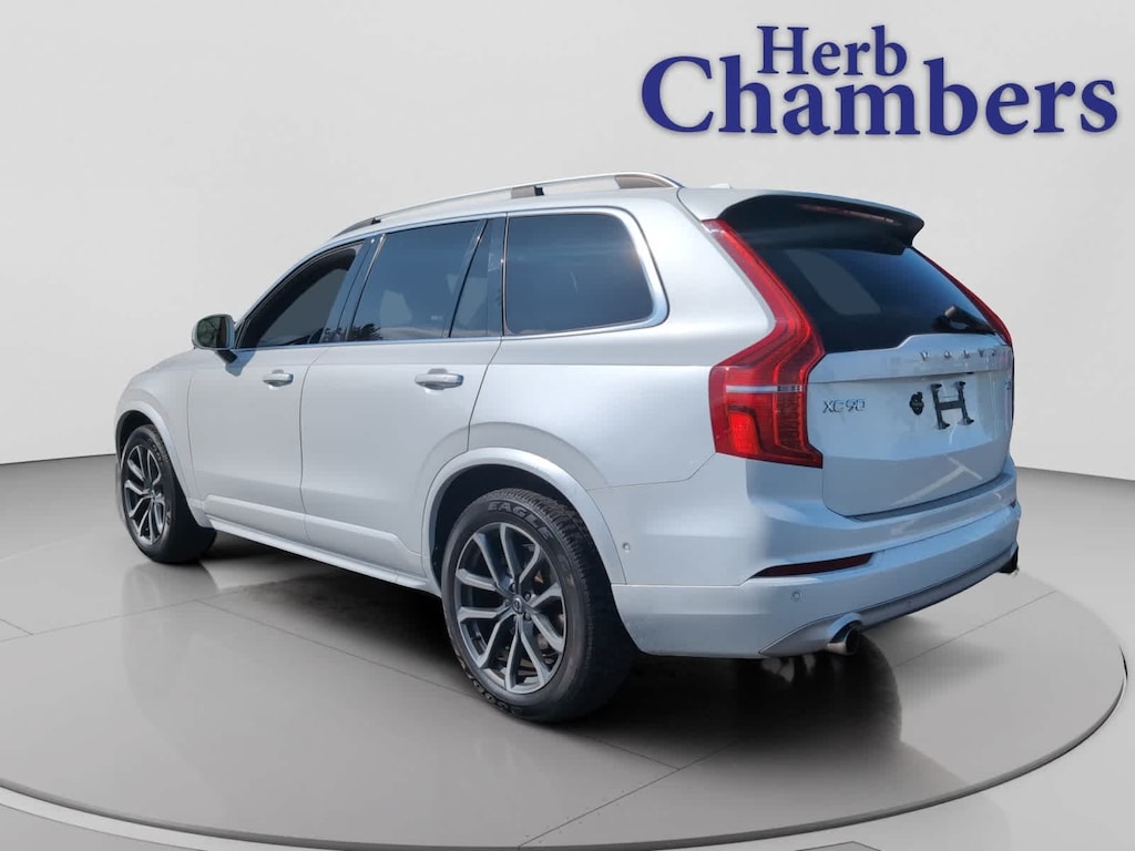 Used 2018 Volvo XC90 Momentum SUV