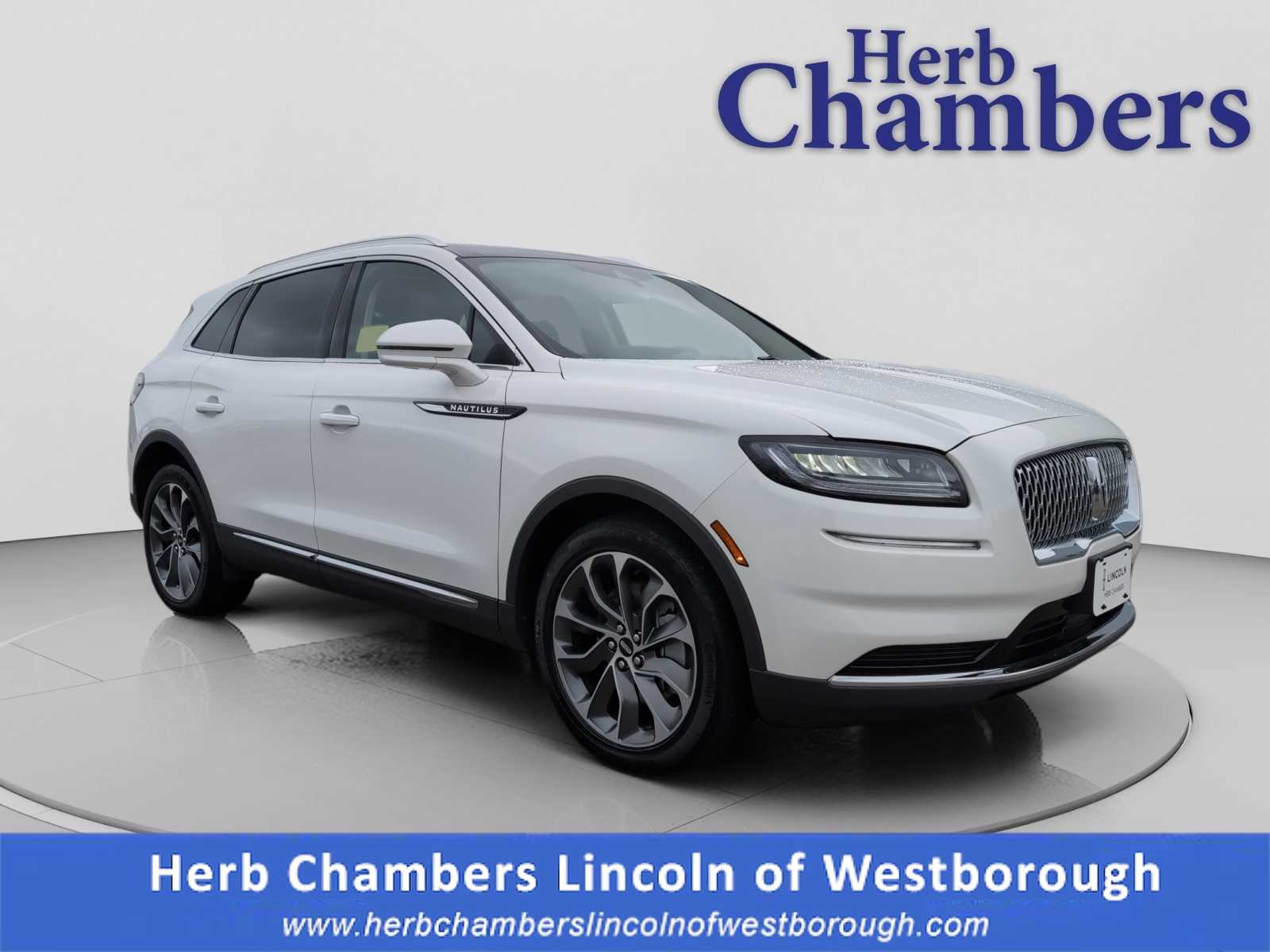 2022 Lincoln Nautilus Reserve AWD's photo