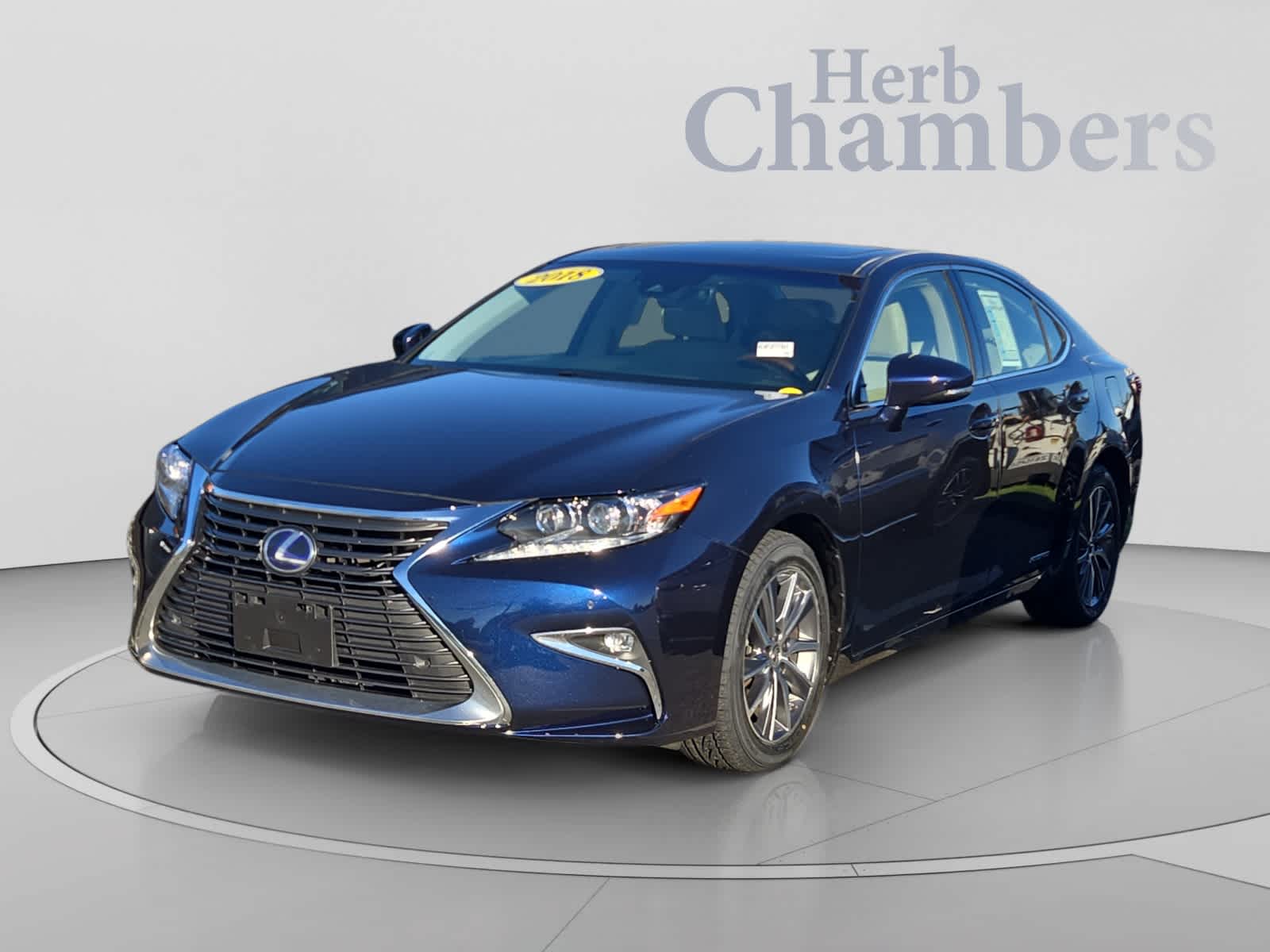 Used 2018 Lexus ES 300h Sedan