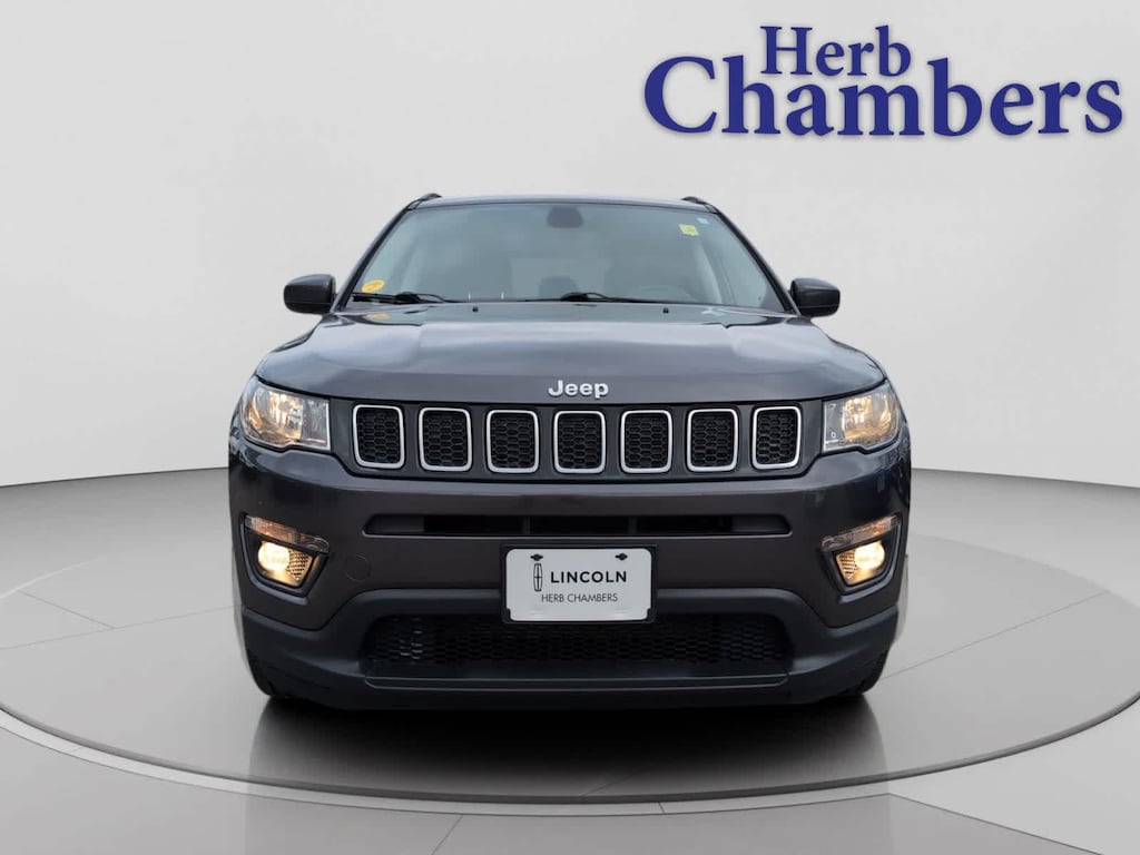 Used 2019 Jeep Compass Latitude SUV
