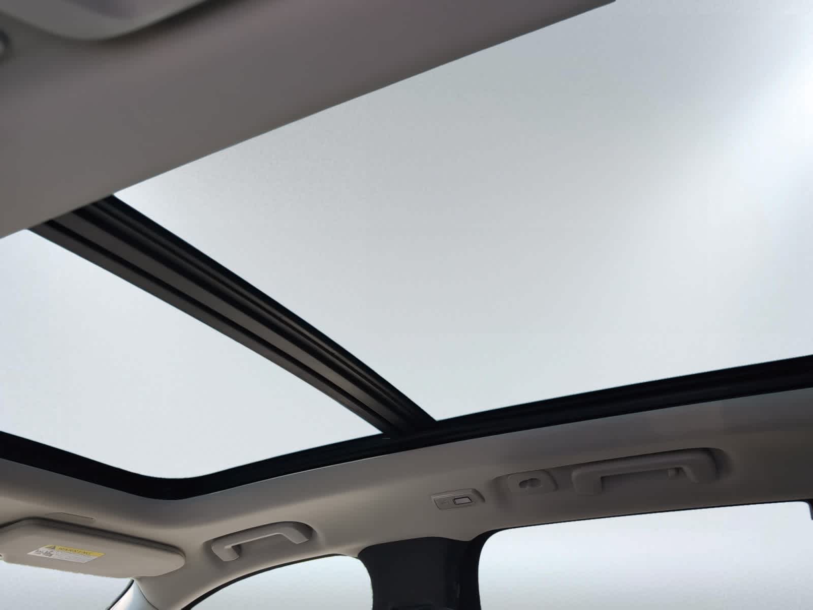 2024 Volvo XC90 Plus - Photo 16