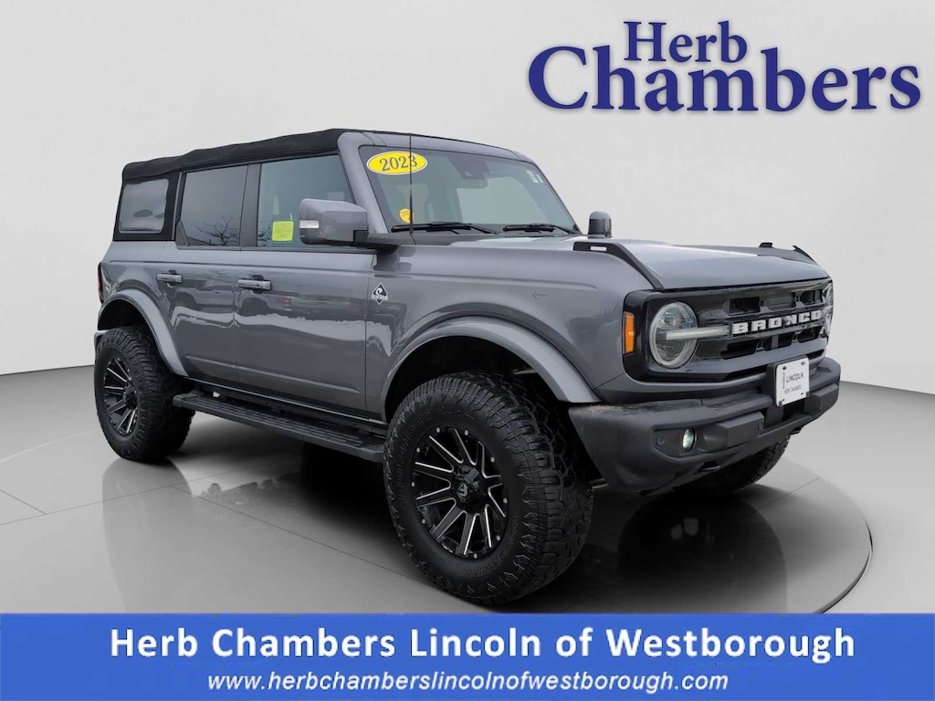 Used 2023 Ford Bronco Outer Banks SUV