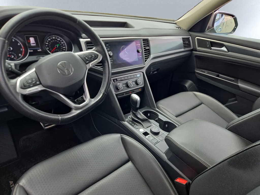Used 2021 Volkswagen Atlas 3.6L V6 SE w/Technology R-Line SUV