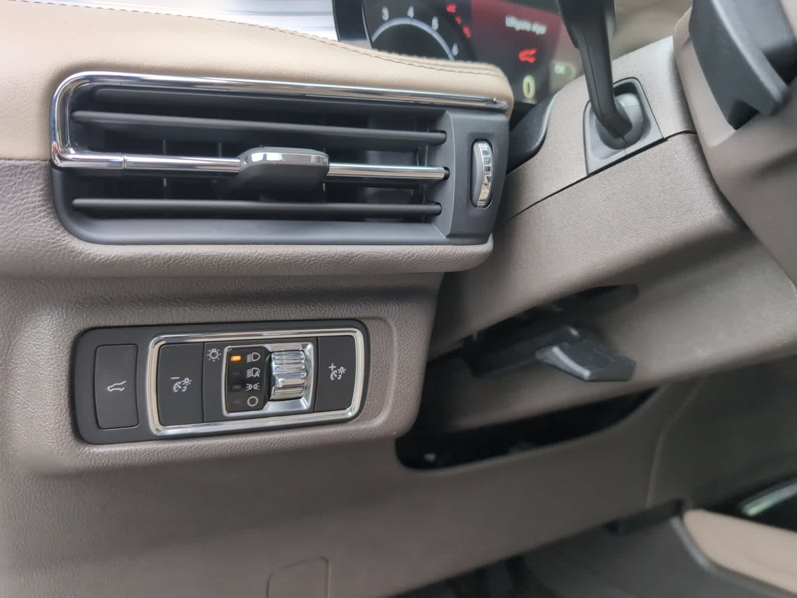 used 2022 Lincoln Corsair car, priced at $30,998